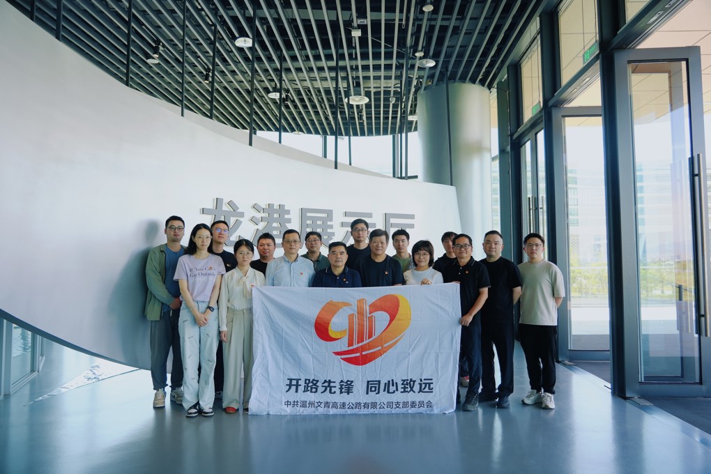 DSC08121(1).jpg DSC08121(1).jpg